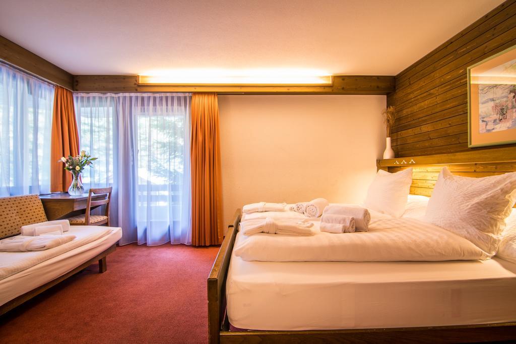 Hotel La Collina Saas-Fee Bagian luar foto