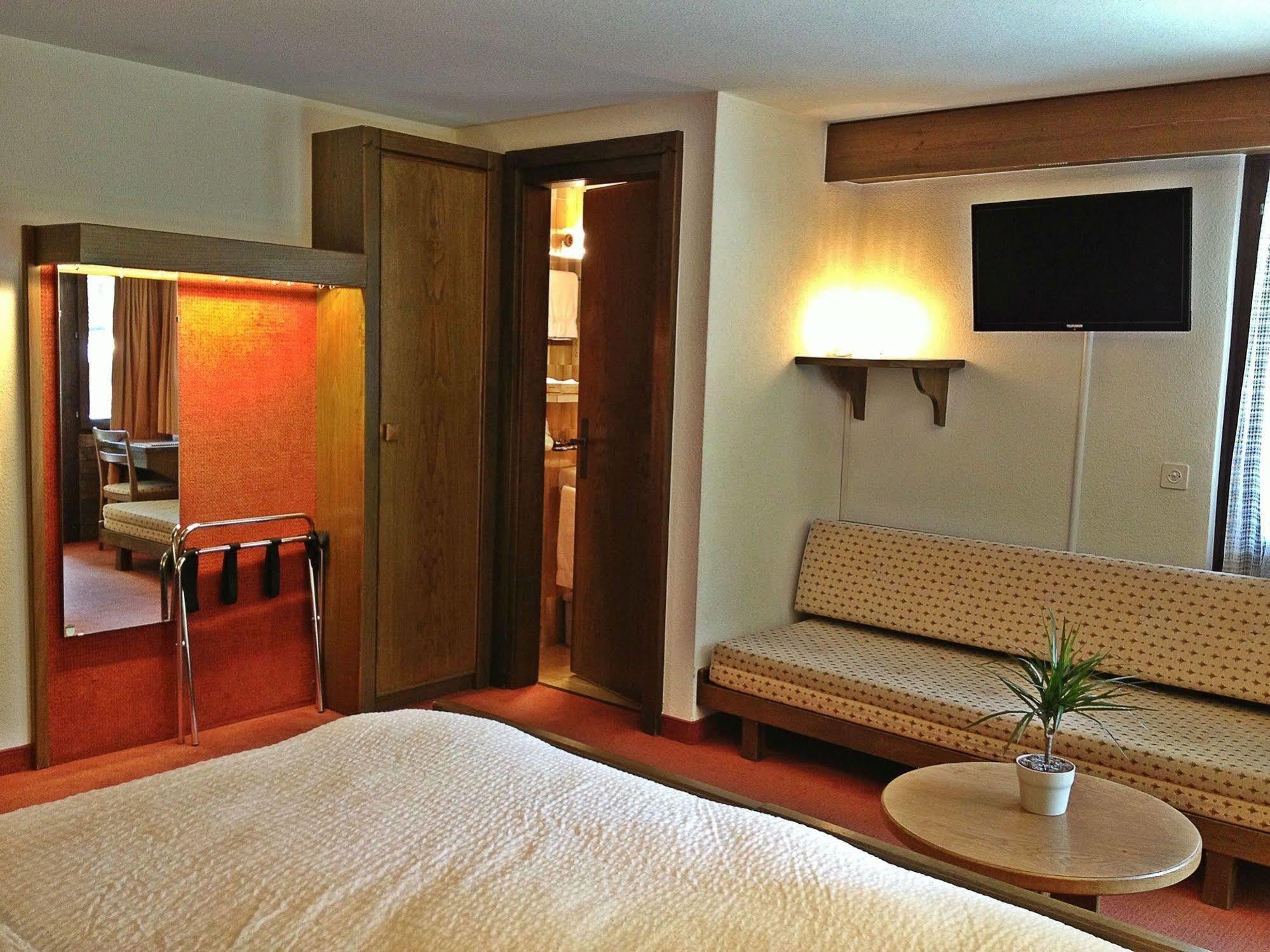 Hotel La Collina Saas-Fee Bagian luar foto