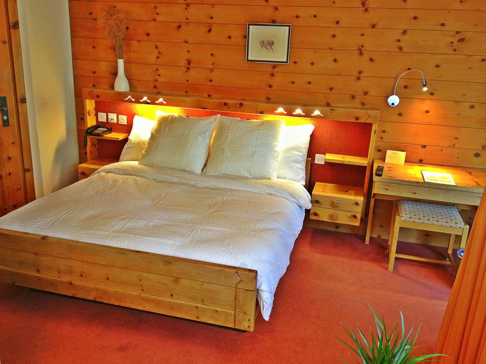Hotel La Collina Saas-Fee Bagian luar foto